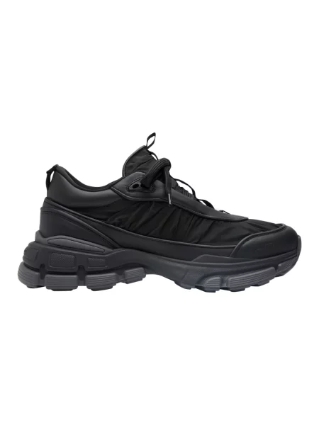 Sneakersy Axel Arigato skórzane z falbankami czarne