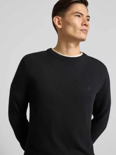 Sweter z dzianiny o kroju regular fit z mieszanki bawełny i żywej wełny czarny