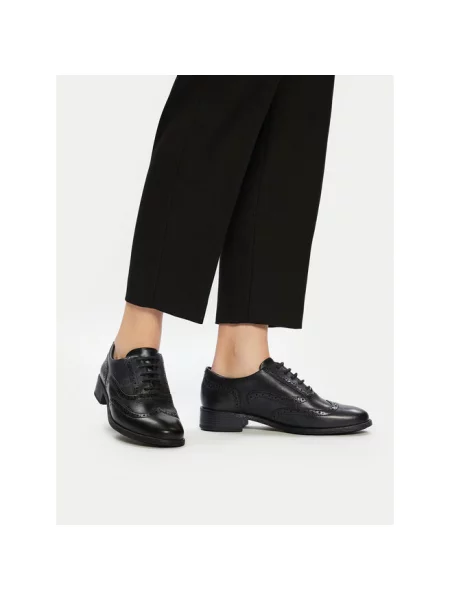 Półbuty Clarks czarne