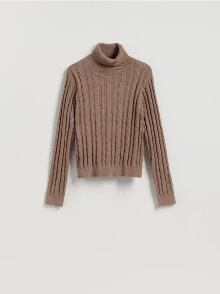 Reserved Гольф з декоративним плетінням кавовий 