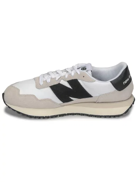 Pantofi New Balance bej