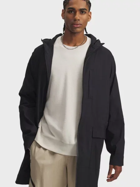 Длинная ветровка Under Armour черная