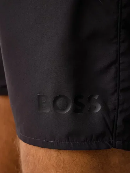 Шорты Boss