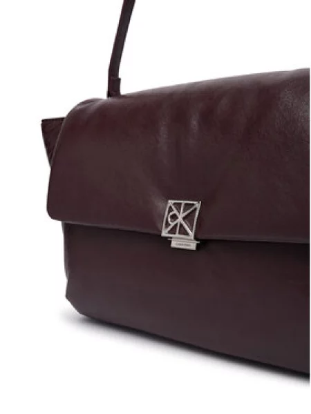 Torbica Calvin Klein Emblem Hw Padded Satchel Tamnocrvena smeđa