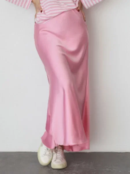 Атласная юбка миди Lilove розовая