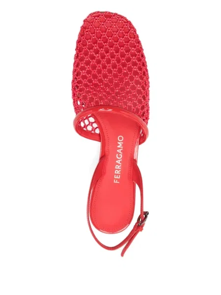 Pantofi cu toc Ferragamo roșu