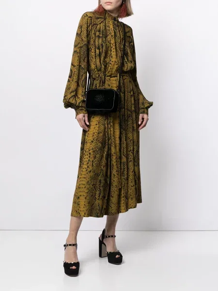 Kamínky crossbody kabelka Chanel Pre-owned černá