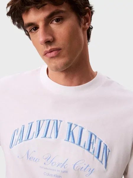 Футболка Calvin Klein Jeans біла