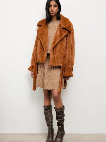 Куртка Answear.LAB демісезонна коричневий