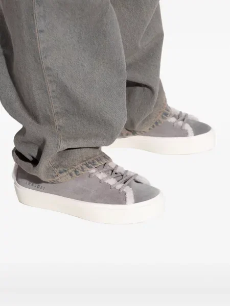 Sneakerși Inuikii din piele de căprioară gri