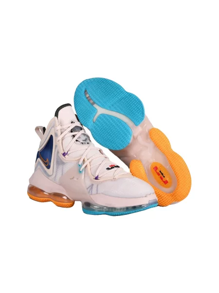Pantofi Nike roz