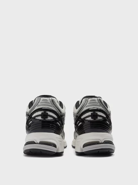 Кросівки для бігу New Balance сірі