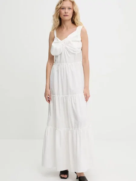 Answear Lab rochie maxi evazati alb