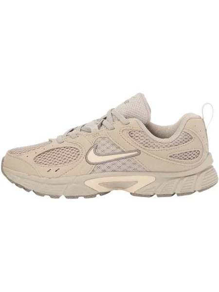 Tenisky Nike hnedá