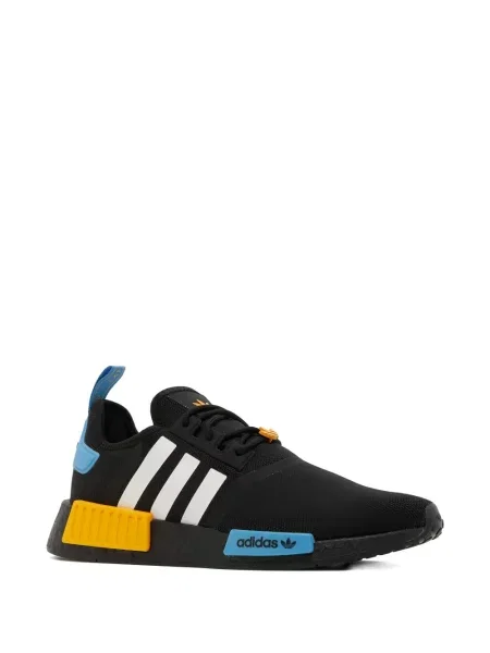 Tricou Adidas din piele de căprioară cu bretele cu glugă negru