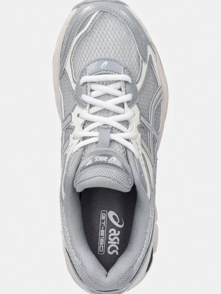 Asics кросівки