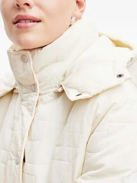 Geacă cu puf Desigual cu glugă alb