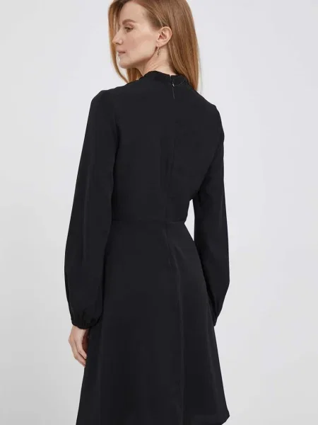 Šaty Dkny mini černá
