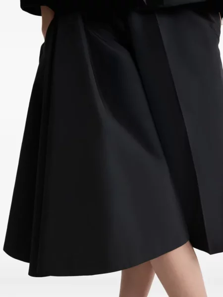 Pantaloni scurți Patou asimetrice negru