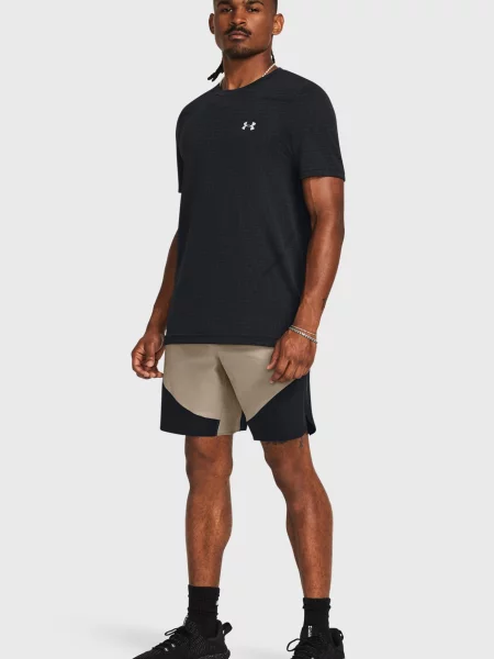 Короткі спортивні шорти Under Armour
