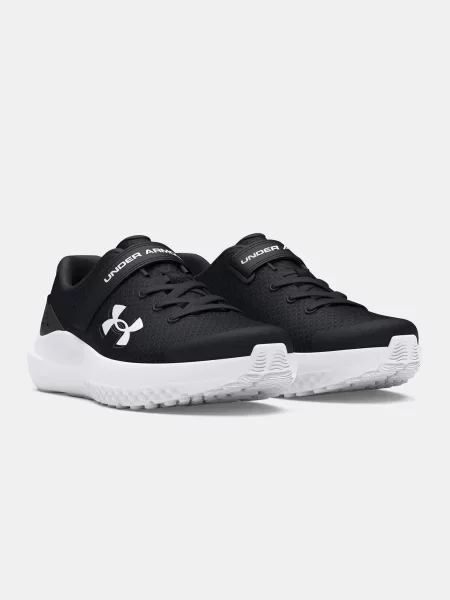 Маратонки Under Armour черно