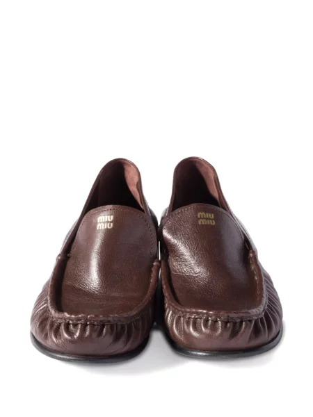 Pantofi loafer Miu Miu din piele maro