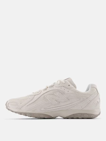 Кроссовки New Balance бежевые