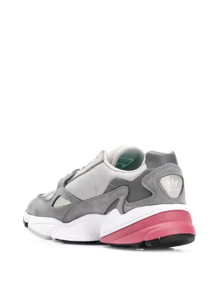 Top Adidas sivá