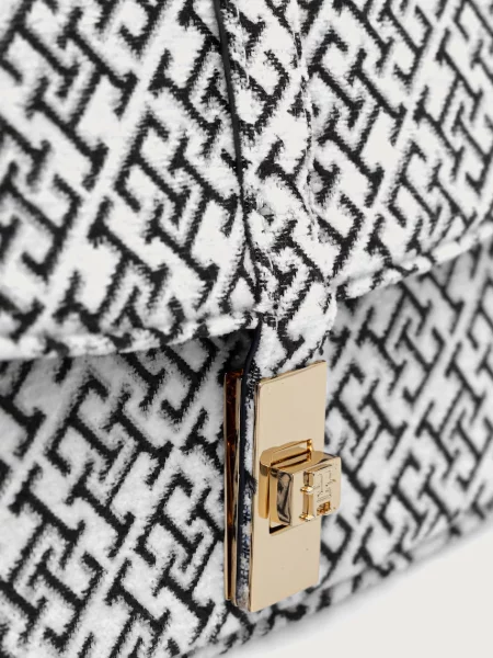 Tommy Hilfiger чанта crossbody дамска бежово