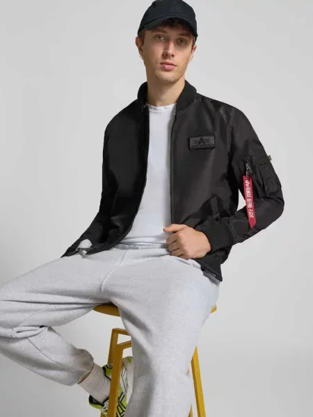Kurtka Alpha Industries z autografem czarna