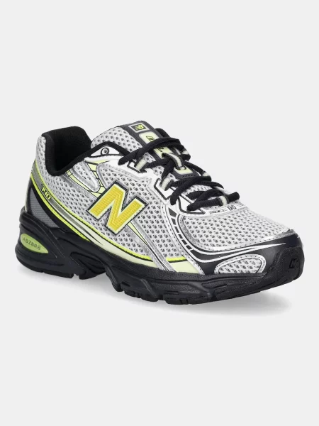 Маратонки New Balance черно