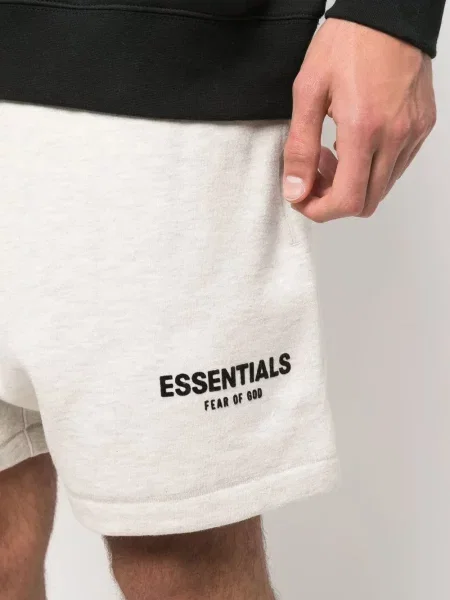 Σορτς Fear Of God Essentials με σχέδιο
