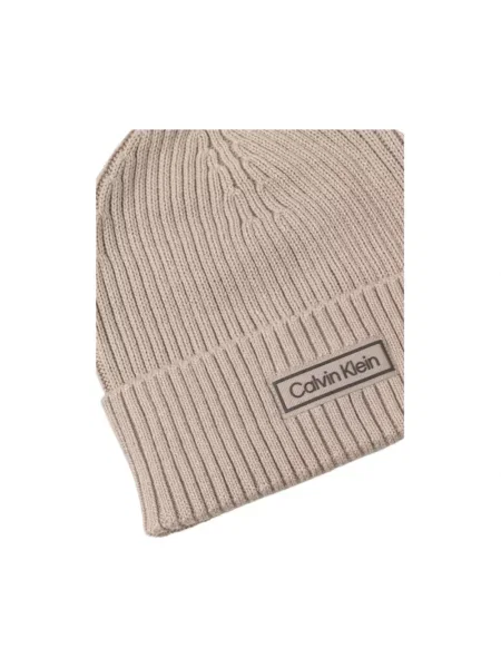 Czapka z dzianiny z dodatkiem kaszmiru i naszywką z logo Calvin Klein beżowa
