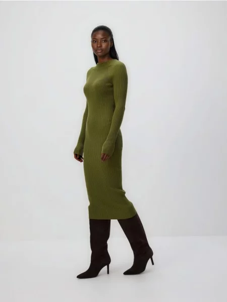 Костюмна сукня Reserved