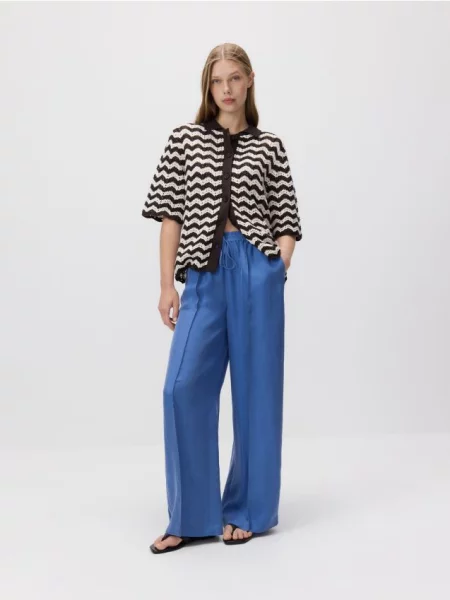 Reserved Штани з тканини купро світло-блакитний блакитні