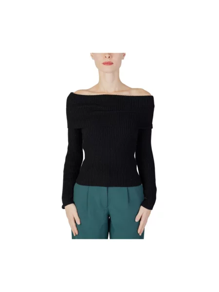 Sweter z dekoltem carmen Only czarny