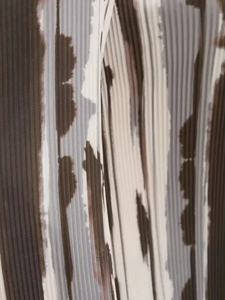 Bluză Sandro Ferrone cu imagine cu imprimeu abstract plisată alb