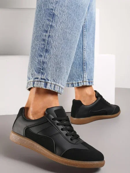 Buty Sportowe z Ozdobnymi Przeszyciami przed Kostkę Redala czarne