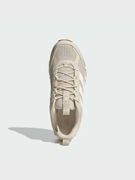 Кроссовки Adidas Terrex бежевые
