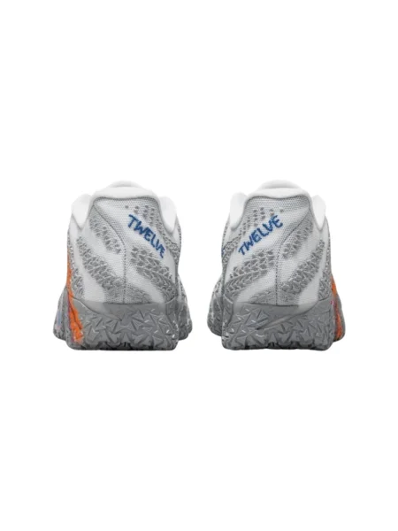 Pantofi Nike gri