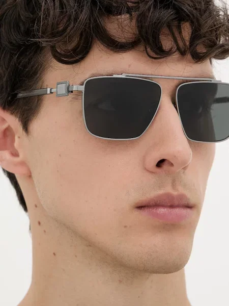 Dolce & Gabbana Napszemüveg férfi szürke
