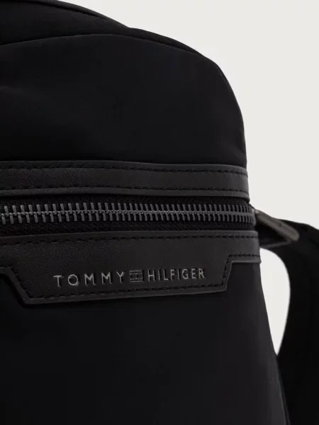 Tommy Hilfiger чанта през рамо мъжка черно