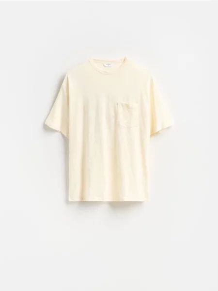 Reserved Tricou boxy cu crem