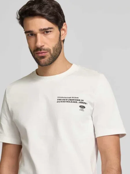 T-shirt o kroju regular fit z czystej bawełny z aplikacją Ford® S.oliver Red Label biała