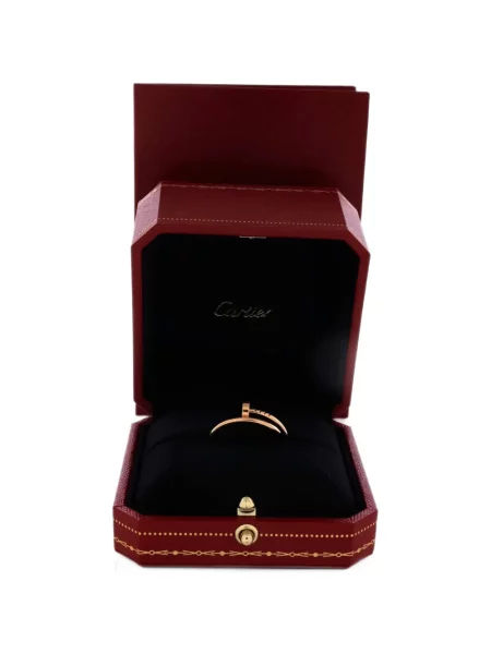 Inel Cartier roz