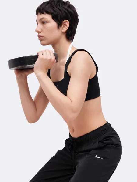 NIKE Športová podprsenka mätová čierna