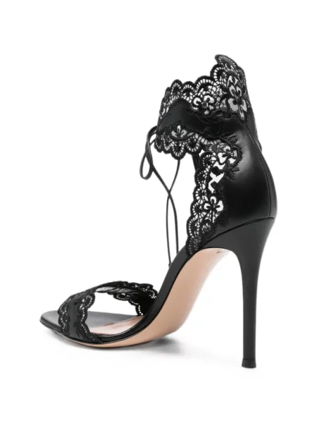 Sandale Gianvito Rossi din dantelă negru