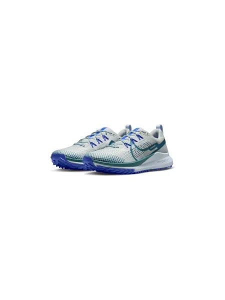 Pantofi Nike gri