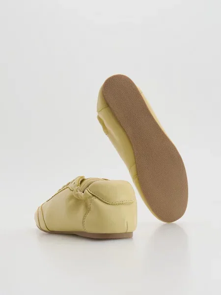 Кожаные кроссовки Reserved