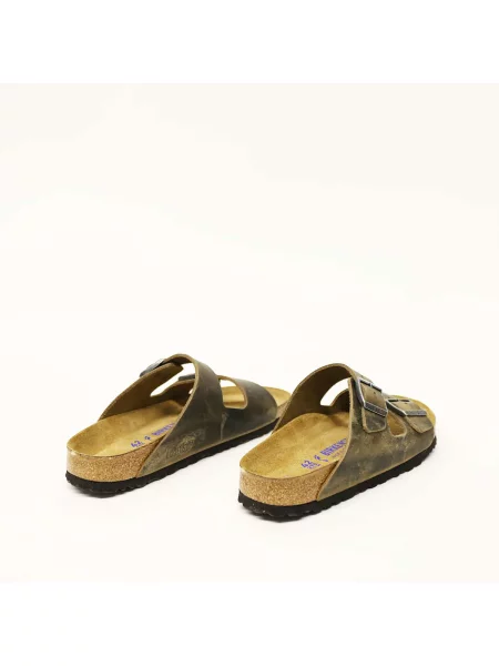 Papuci Birkenstock din piele maro